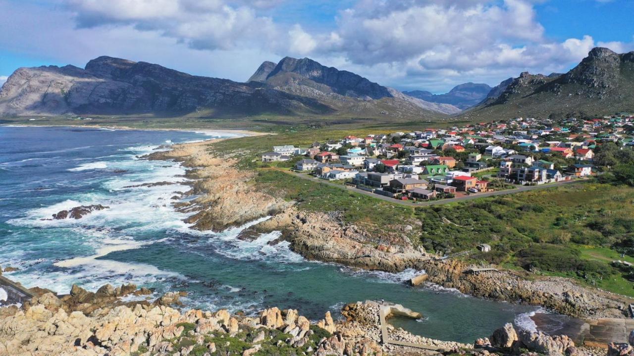36 Df Strauss Street Apartman Kleinmond Kültér fotó