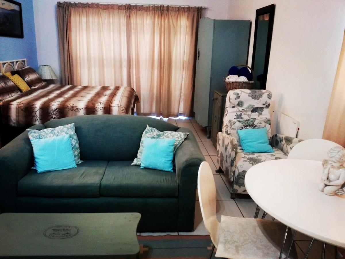 36 Df Strauss Street Apartman Kleinmond Kültér fotó