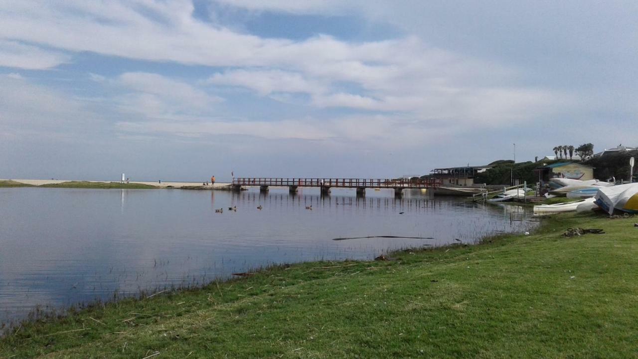 36 Df Strauss Street Apartman Kleinmond Kültér fotó