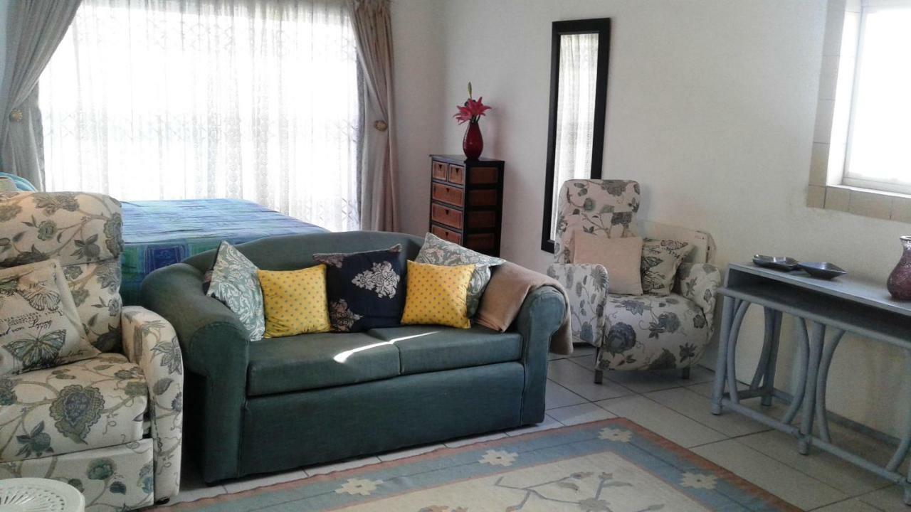 36 Df Strauss Street Apartman Kleinmond Kültér fotó