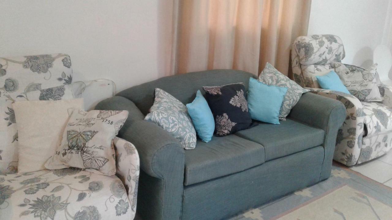 36 Df Strauss Street Apartman Kleinmond Kültér fotó