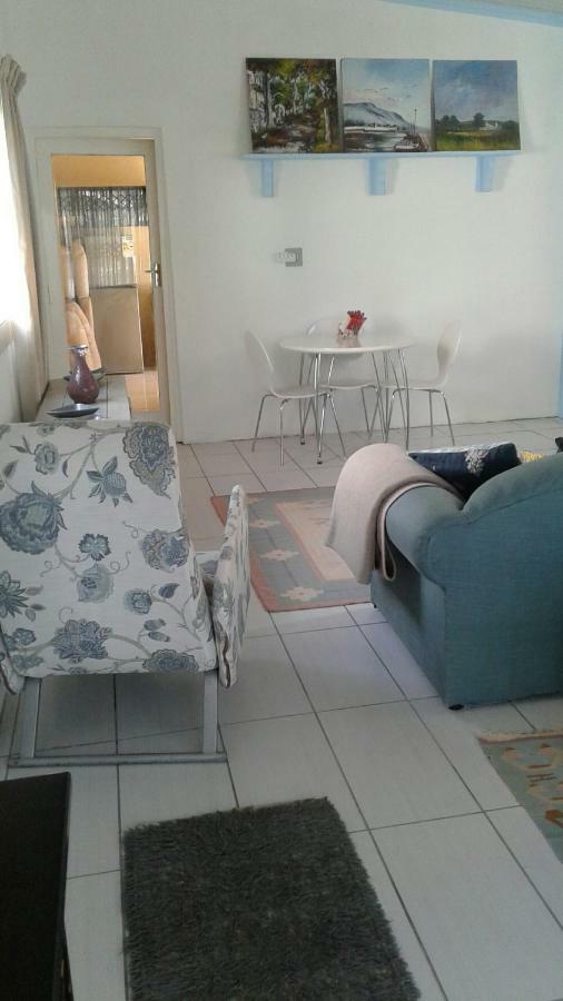 36 Df Strauss Street Apartman Kleinmond Kültér fotó
