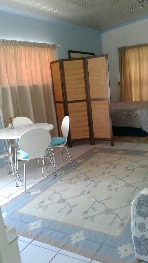 36 Df Strauss Street Apartman Kleinmond Kültér fotó
